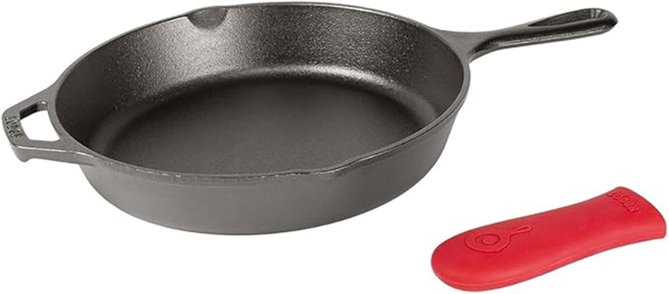 cast iron skillet with silicone handle