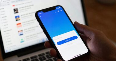 mobile vs email phishing