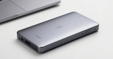 3 Best Premium Devices for Digital Nomads in 2026